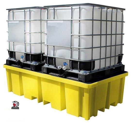 UNIPLAST 2000 Pair of Cubed Containers Spill Containment Pallet
